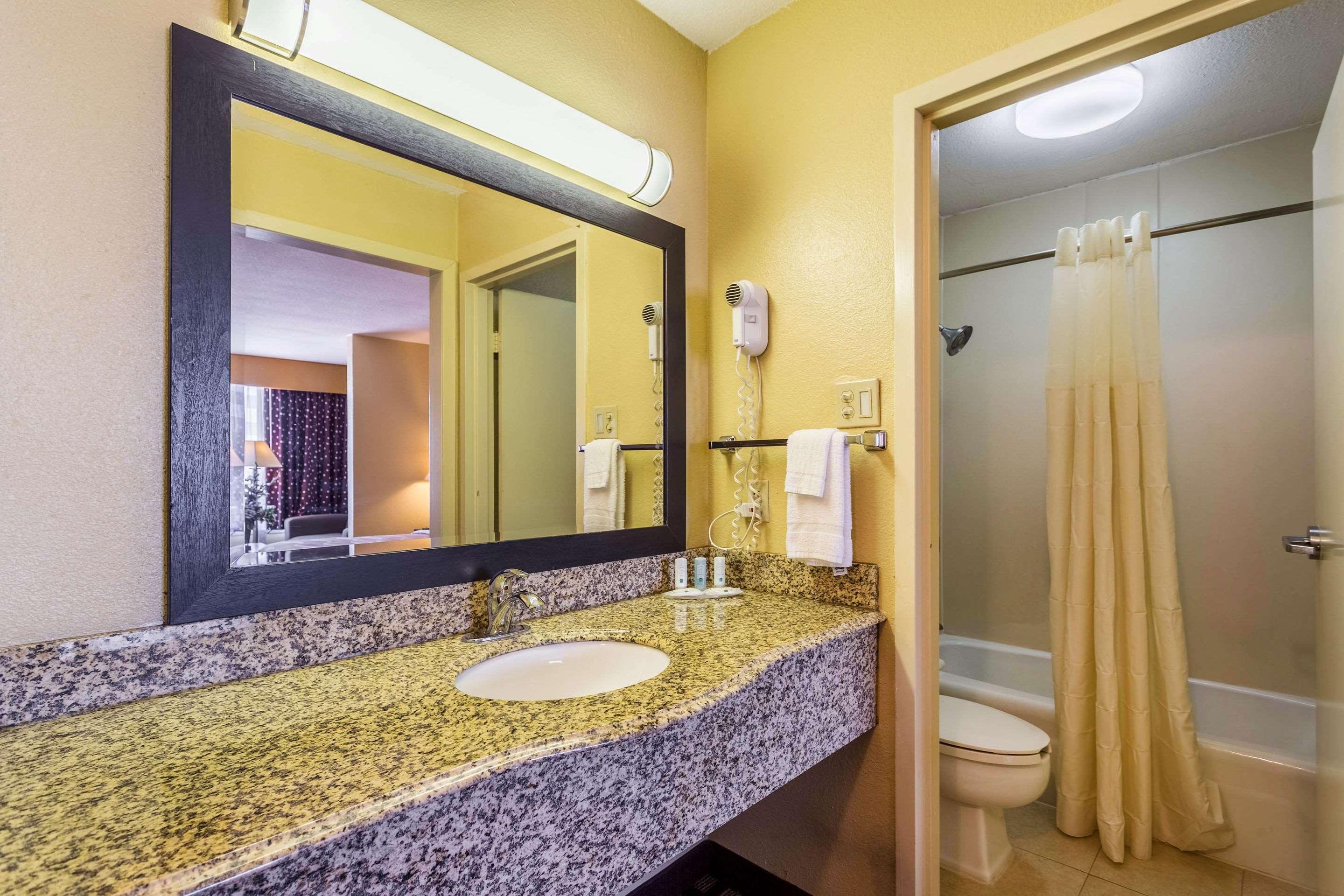 Hotel Quality & Baton Rouge West - Port Allen