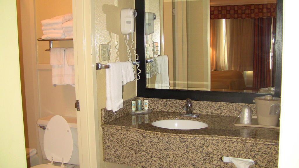 Hotel Quality & Baton Rouge West -