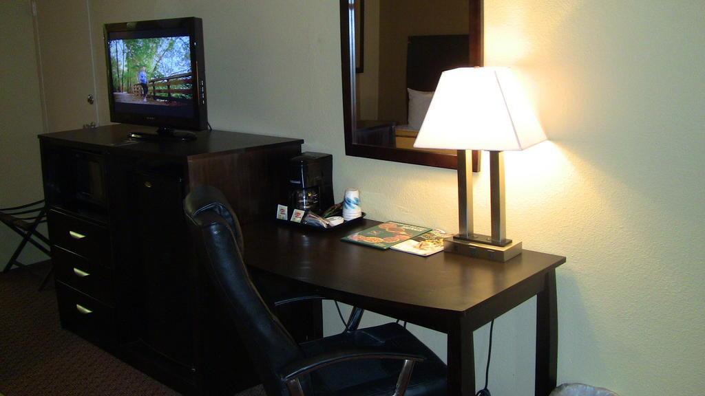 Hotel Quality & Baton Rouge West -