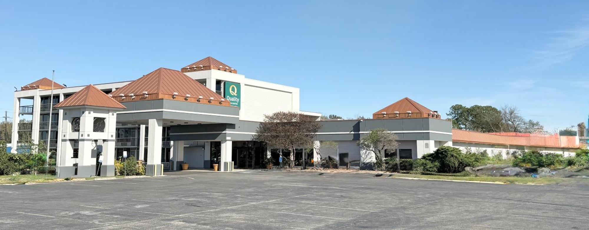Quality & Baton Rouge West -