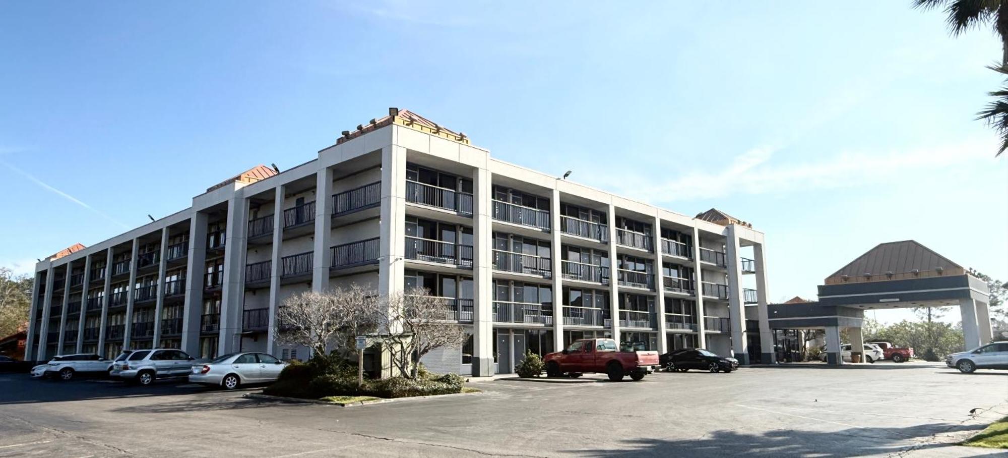 Quality & Baton Rouge West - Hotel
